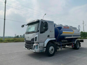 Xe bồn Chenglong chở xăng 11 khối 2 Xe bon Chenglong cho xang 11 khoi 3
