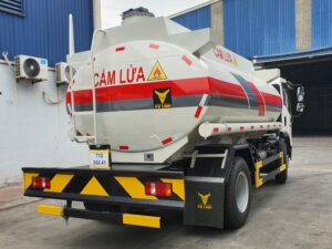 Xe bồn Howo chở xăng 11 khối 4 Xe bon Howo cho xang 11 khoi 3