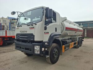 Xe bồn Isuzu chở xăng 19 khối 3 Xe bon Isuzu cho xang 19 khoi 1