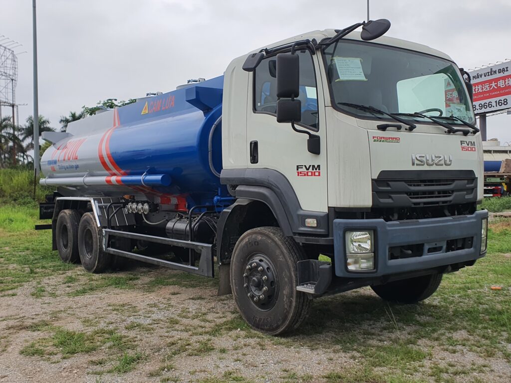 Xe bồn Isuzu chở xăng 19 khối 10 Xe bồn Isuzu chở xăng 19 khối