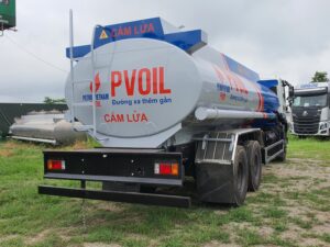 Xe bồn Isuzu chở xăng 19 khối 5 Xe bon Isuzu cho xang 19 khoi 3
